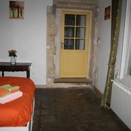 La Taniere 16 Couchages Holiday home Vergeze