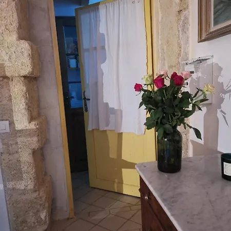 Holiday home La Taniere 16 Couchages