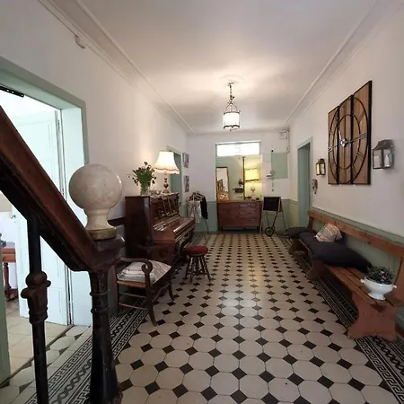 Holiday home La Taniere 16 Couchages Vergeze