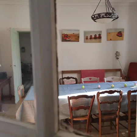 Holiday home La Taniere 16 Couchages Vergeze