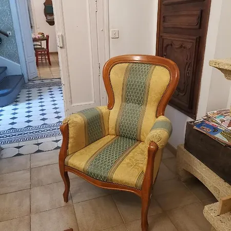 La Taniere 16 Couchages Holiday home *