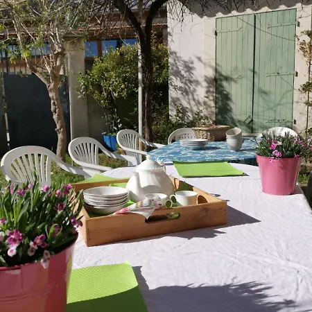 Holiday home La Taniere 16 Couchages