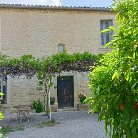 La Taniere 16 Couchages Holiday home Vergeze