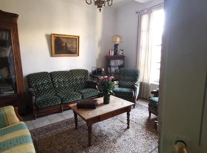 Holiday home La Taniere 16 Couchages *