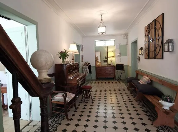 Holiday home La Taniere 16 Couchages Vergeze