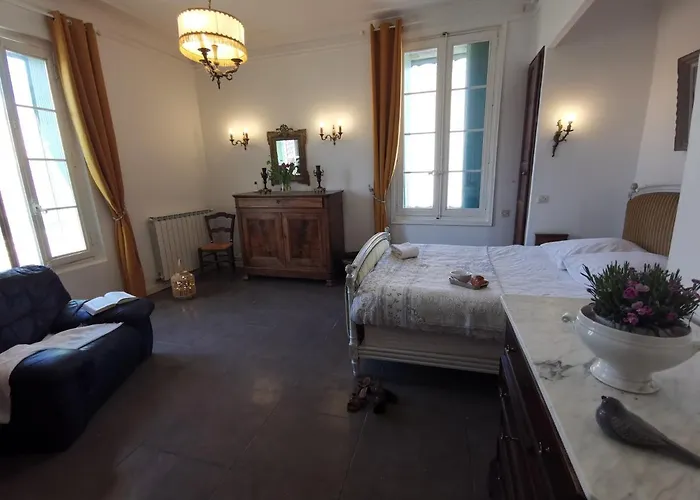 Holiday home La Taniere 16 Couchages *